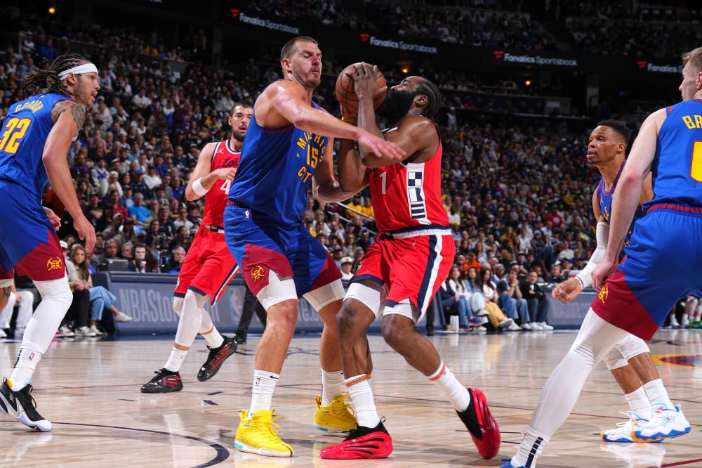 而低排名的 而低排名的